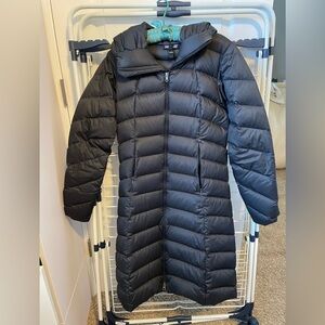 Patagonia size S Black Down Jacket (knee length)